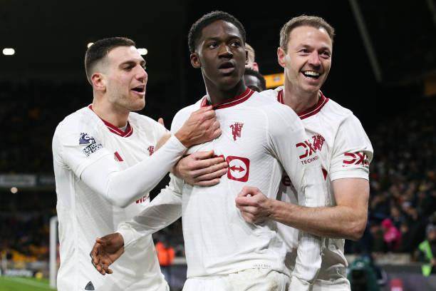 百家乐试玩-卧龙凤雏挖天坑…曼联又主宰比赛？梅努替老滕圆谎